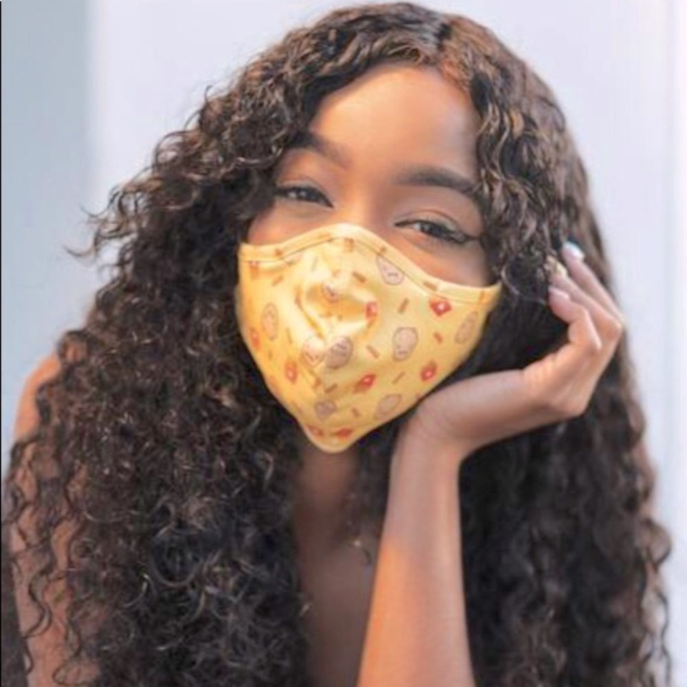 Smoko Tayto Potato Face Mask